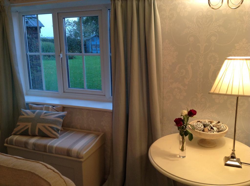 Birtles Farm Bed And Breakfast Knutsford Buitenkant foto